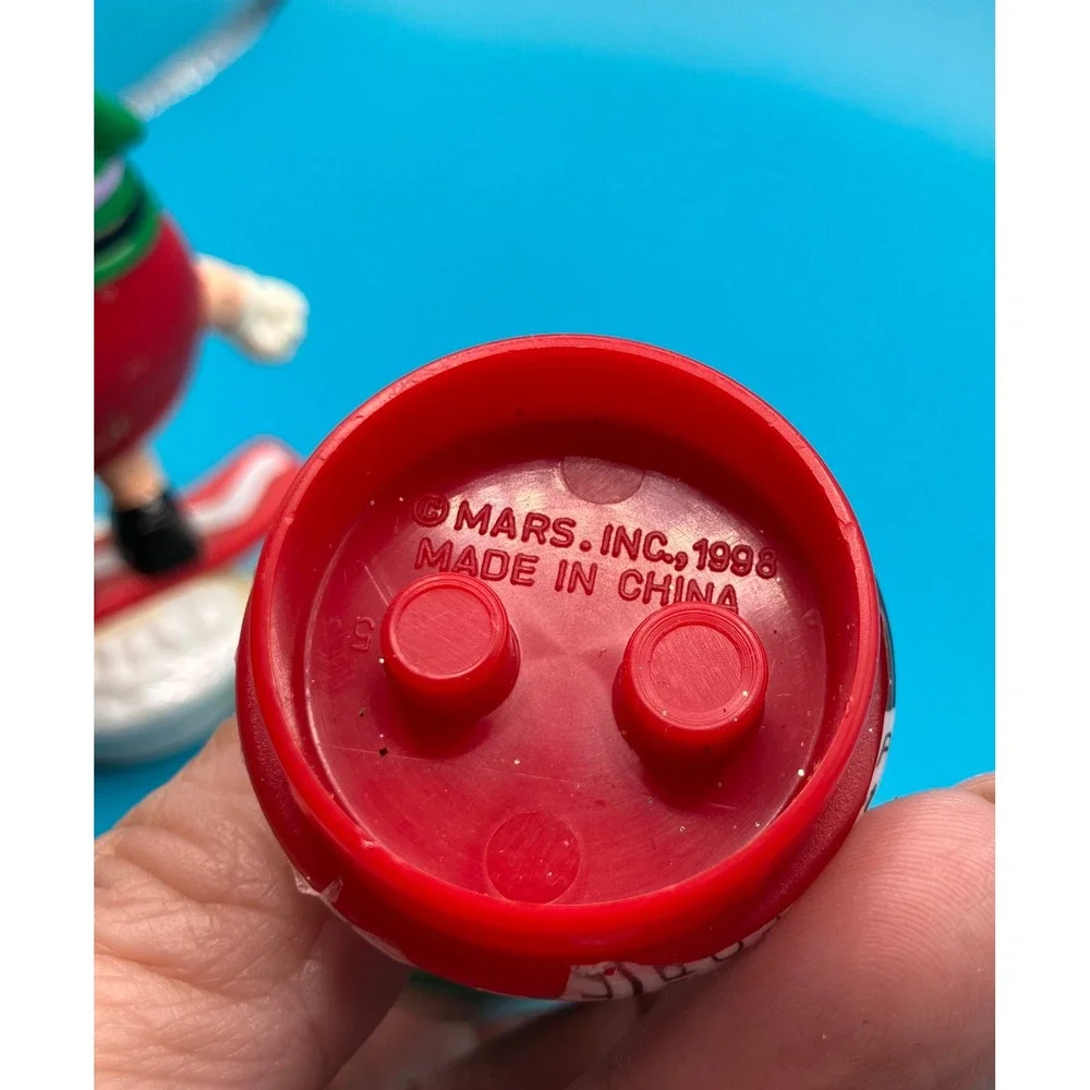 M&M's Christmas Ornaments Unisex OS Red Green Snowboarding Santa Vintage 90s